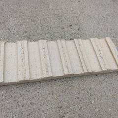 貼りレンガ　スライスレンガ　白色　229mm×74mm×13mm～17mm　1枚～459枚程度の画像