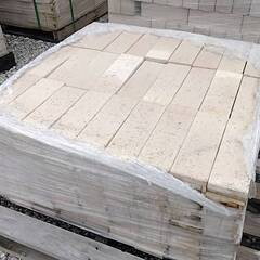 貼りレンガ　スライスレンガ　白色　229mm×74mm×13mm～17mm　1枚～459枚程度の画像