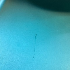 ターコイズブルー　椅子の画像