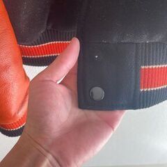 【値下げ！】Franklin & Marshall スタジャン ブラック×オレンジ Mサイズ相当 メンズ レディース可 レザー袖 アメカジ 古着の画像