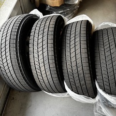 【ブリヂストン最高級】BLIZZAK VRX3 高級ホイール付 225/60R18【4本セット】状態良好の画像