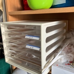 5段書類入れの画像
