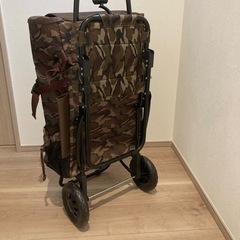【未使用】椅子付きショッピングカート 保冷保温   ブラウン 迷彩柄の画像
