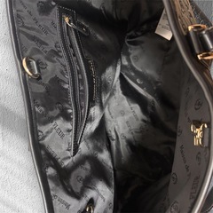 メゾンドフルール トートバッグの画像