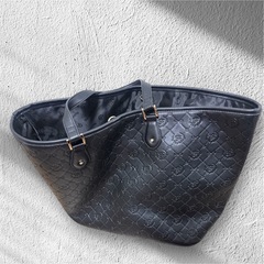 メゾンドフルール トートバッグの画像