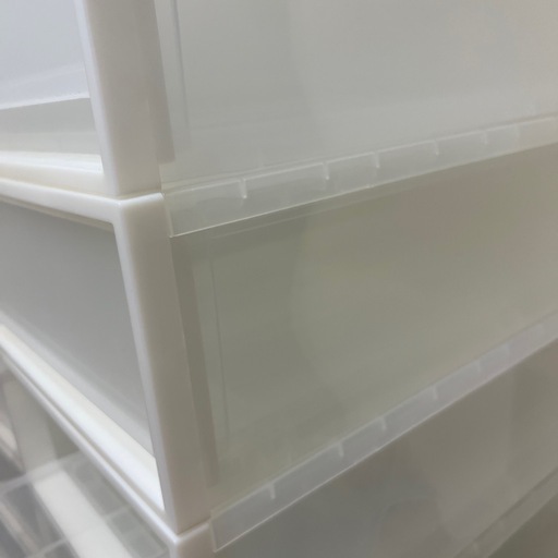 商談中無印良品　衣装ケース浅10