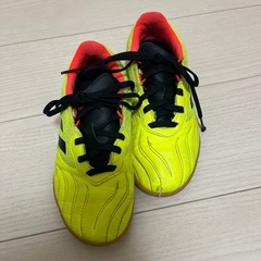 adidas シューズ　21㎝の画像
