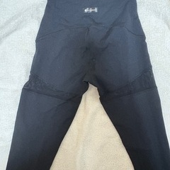 AUMNIE 
アムニーヨガウエア　レギンスの画像