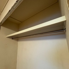 クローゼットの棚、パイプ  ①の画像