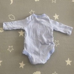 【新品】GAPベビー服 50cm ロンパースの画像