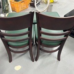 チェア×2とベンチセットの画像