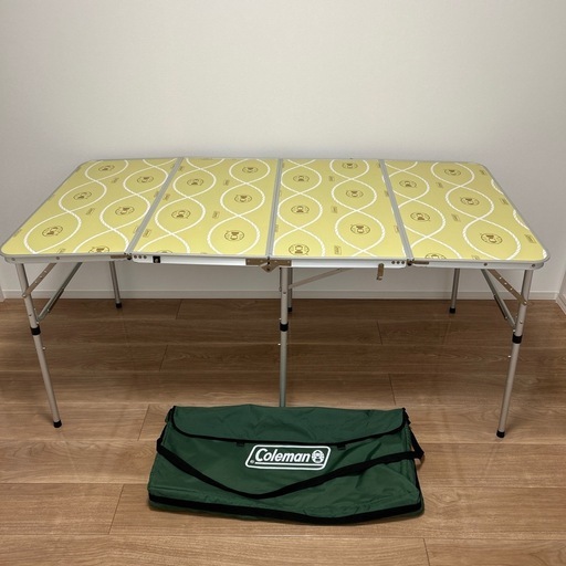 Coleman コールマン スリム四折テーブルコールマンランタン柄160cm