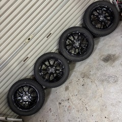 ダイハツ　タフト　スタッドレスタイヤ