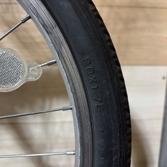 20インチ 折りたたみ自転車の画像