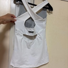 アムニーヨガウエア　タンクトップ　白の画像