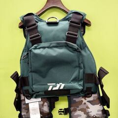 ほぼ未使用【美品】ダイワ フローティングジャケット DF-6206 胴衣 フロートゲームベスト DAIWA 札幌市 中央区 南12条の画像