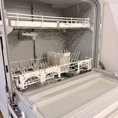 Panasonic 食器洗い乾燥機 NP-TH4-W [5人用] 2020年の画像