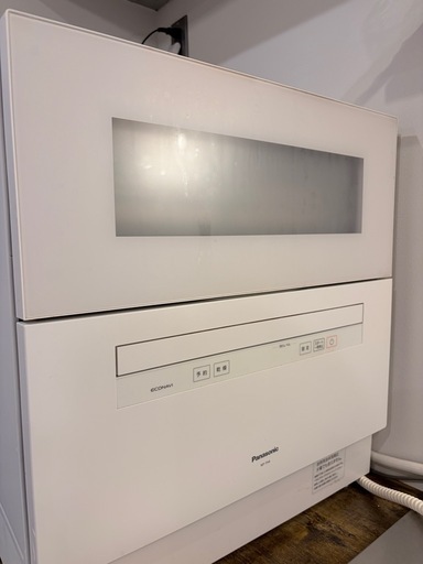 Panasonic 食器洗い乾燥機 NP-TH4-W [5人用] 2020年