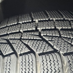 バリ溝！ 16インチ スタッドレス 175/60R16 6J +42 4穴　ホイールのみ・タイヤのみもOKの画像