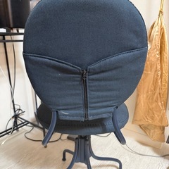 IKEA BJORKBERGET オフィスチェア ダークグレーの画像