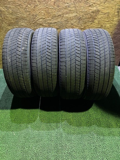 BS VRX3 225/60R17 23年 約9mm