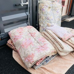 早い者勝ち無人受け渡し　無料　西川敷布団などの画像