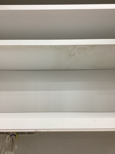 【お値下げしました！】3枚扉レンジボード新入荷しました！