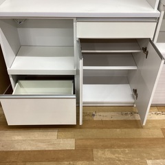 【トレファクラパーク岸和田】3枚扉レンジボード新入荷しました！の画像