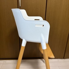 《美品》ベビーハイチェア　ベルト付きの画像