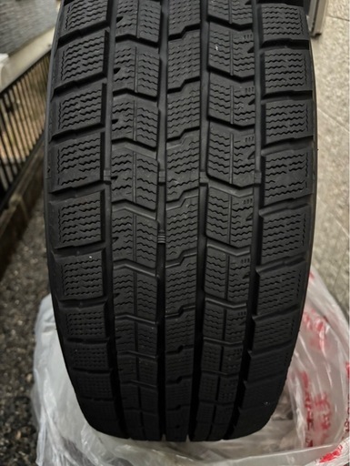 カローラクロススタッドレスタイヤホイールセット4本　215/65r16