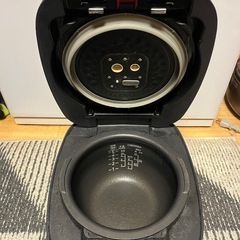 タイガー炊飯ジャー/圧力IH炊飯ジャー 炊きたての画像