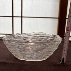 ガラス製　中鉢　深鉢　深皿　2個まとめの画像