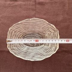 ガラス製　中鉢　深鉢　深皿　2個まとめの画像