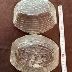 ガラス製　中鉢　深鉢　深皿　2個まとめの画像