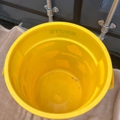 早い者勝ち無人受け渡し　無料　おもちゃ箱　ゴミ箱などに
の画像