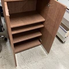 O2512-079 シューズラック ブラウン キズあり 中古の画像