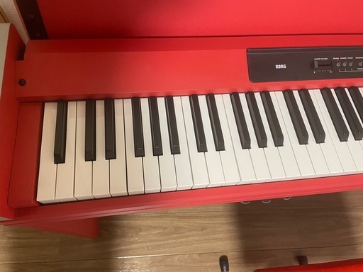 お引き取り先見つかりました
KORG LP-350  レッド 『取りに来ていただける方限定』