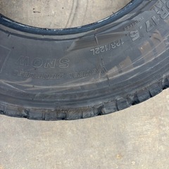 BRIDGESTONE W900 スタッドレスタイヤ6本セット　23年製　　チェーンセットの画像