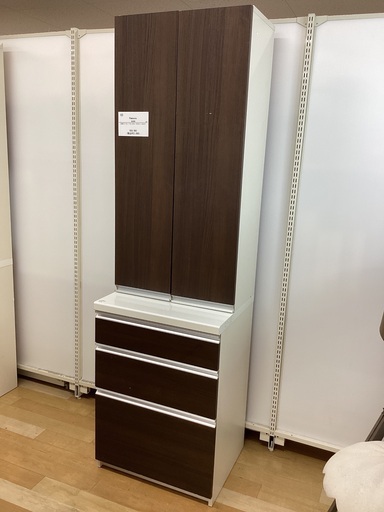 【トレファクラパーク岸和田】Pamounaの食器棚入荷しました！