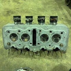 CB400four シリンダーヘッドカバーの画像