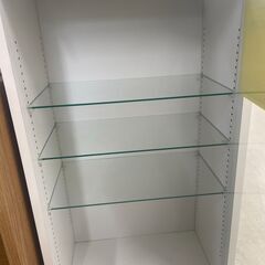 【ジャングルジャングル滋賀草津店】ジモティ来店特価‼ ガラス飾り棚 ホワイト J-251230の画像