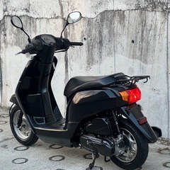 大人気セール‼️驚愕の低走行3700キロ😳安心の高年式😌バッテリー充電済み🔋前後タイヤまだまだ山あり🗻嬉しいオイル交換済み♻️燃費重視＆バイク初心者の方にオススメ🔰ラクラク始動のインジェクション💥AF79 タクト✴の画像