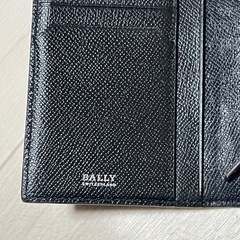 BALLY ストライプデザイン 長財布の画像