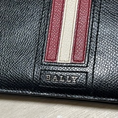 BALLY ストライプデザイン 長財布の画像