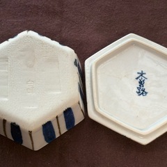 和食器　六角小鉢　蓋付き　陶器の画像