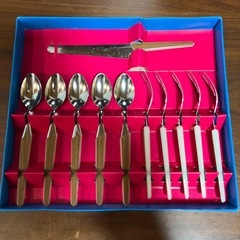 昭和レトロ　ファミリーケーキセット  スプーン・フォーク・ナイフ の画像