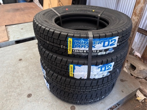 【新品スタッドレス2025年製】ダンロップ145/80R13