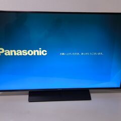 ※引取り限定　Panasonic TH49FX750　※オフィスデスク込みの画像