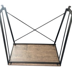 パソコンデスクの画像