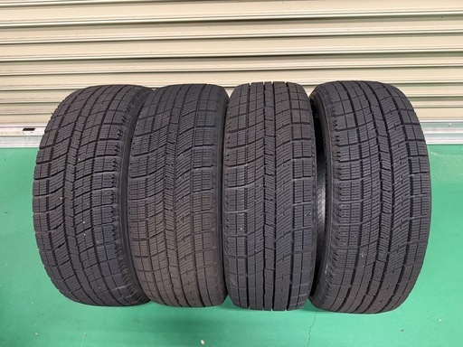 スタッドレス　4本　2024年製　ナンカンAWー1